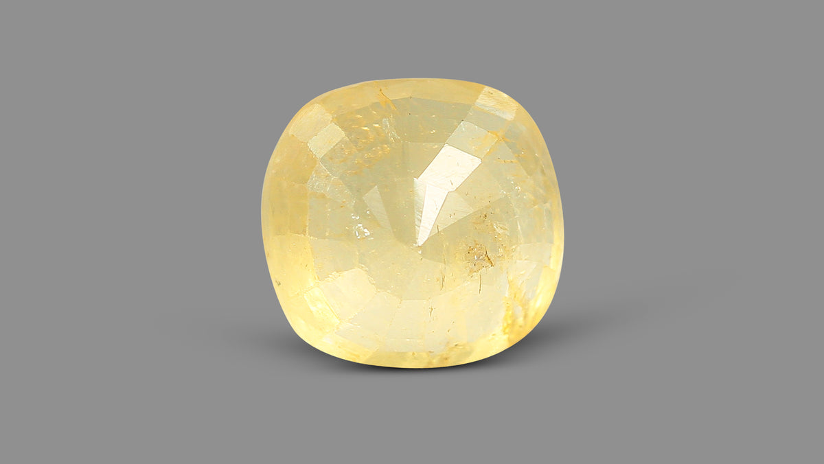 Natural Yellow Sapphire 7.59 Carats / 8.34 Ratti