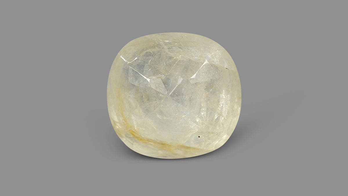 Natural Yellow Sapphire (Pukhraj) 6.41 Carats / 7.04 Ratti