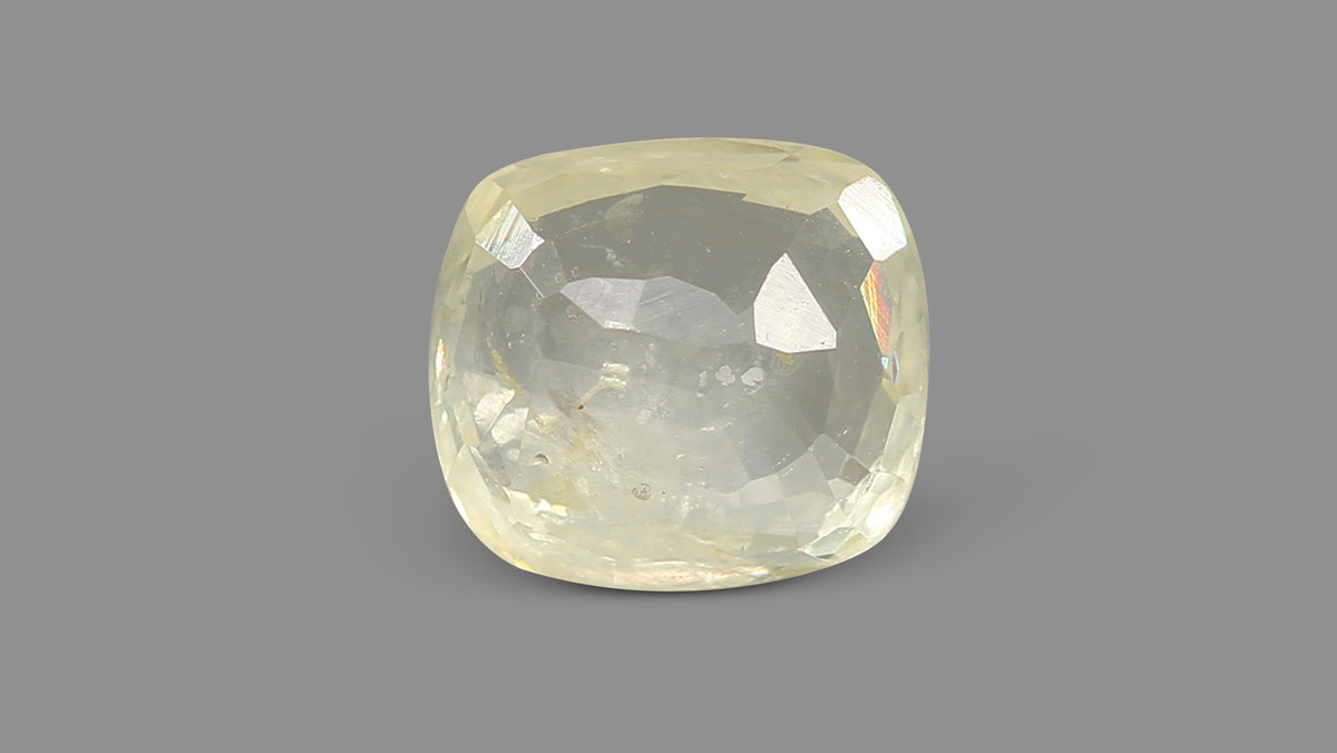 Natural Yellow Sapphire (Pukhraj) 3.80 Carats / 4.18 Ratti