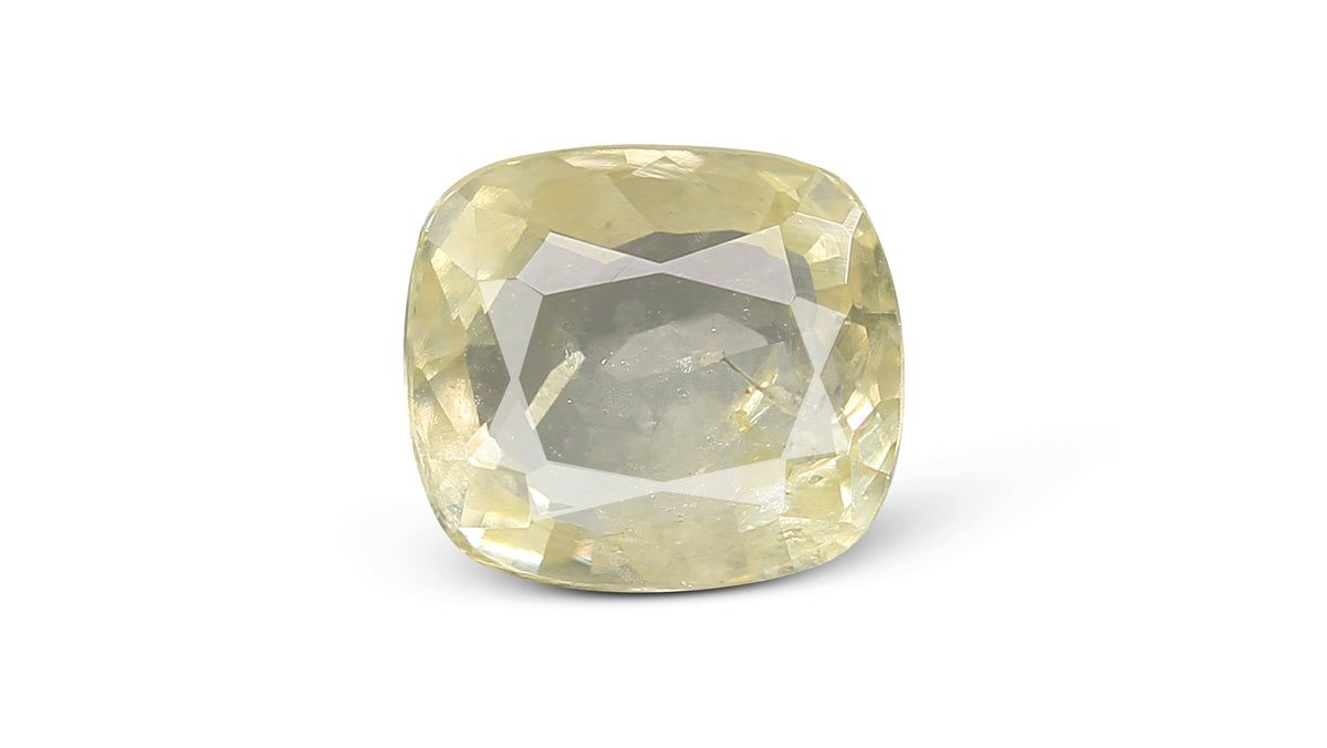Natural Yellow Sapphire (Pukhraj) 3.80 Carats / 4.18 Ratti