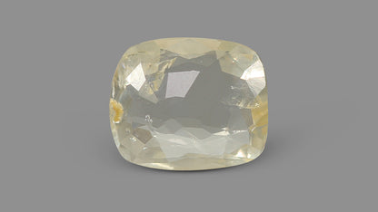 Natural Yellow Sapphire (Pukhraj) 3.50 Carats / 3.85 Ratti