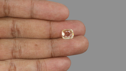 Natural Yellow Sapphire (Pukhraj) 3.50 Carats / 3.85 Ratti