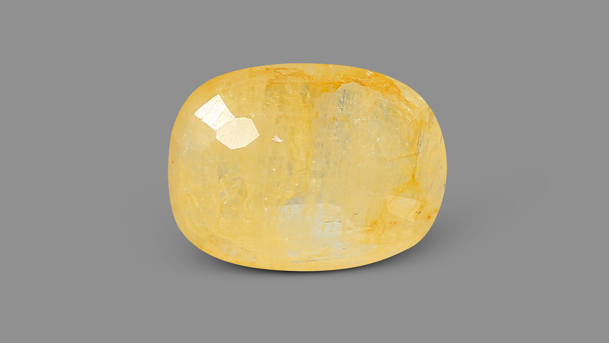 Natural Yellow Sapphire (Pukhraj) 6.58 Carats / 7.23 Ratti