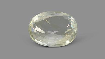Natural Yellow Sapphire (Pukhraj) 5.02 Carats / 5.52 Ratti