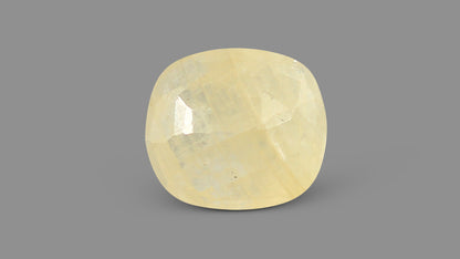 Natural Yellow Sapphire (Pukhraj) 3.98 Carats / 4.37 Ratti