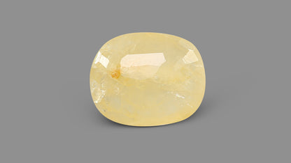 Natural Yellow Sapphire (Pukhraj) 7.63 Carats / 8.38 Ratti