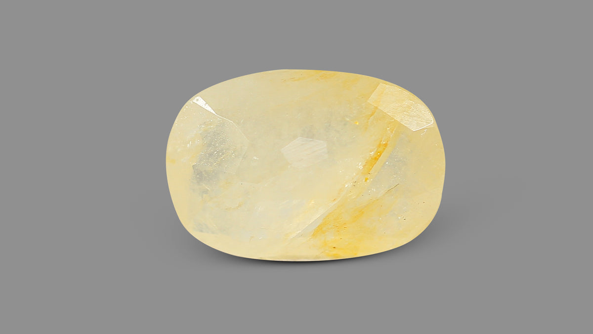Natural Yellow Sapphire (Pukhraj) 4.87 Carats / 5.35 Ratti