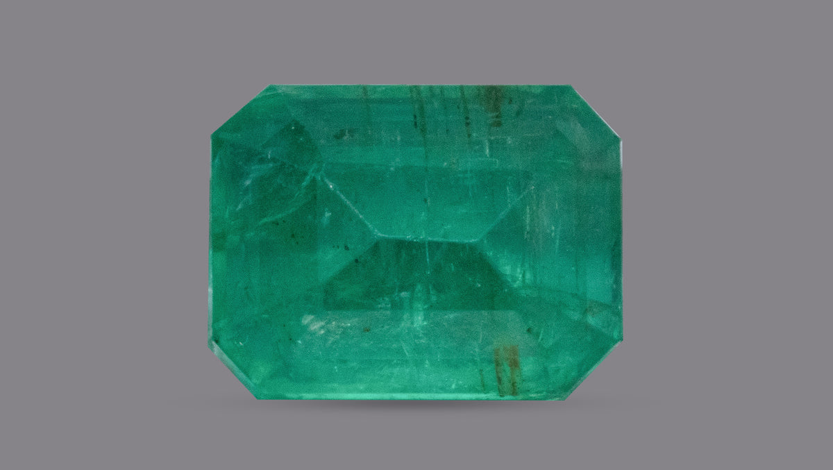 Zambian Emerald (Panna) 2.71 Carats / 2.98 Ratti
