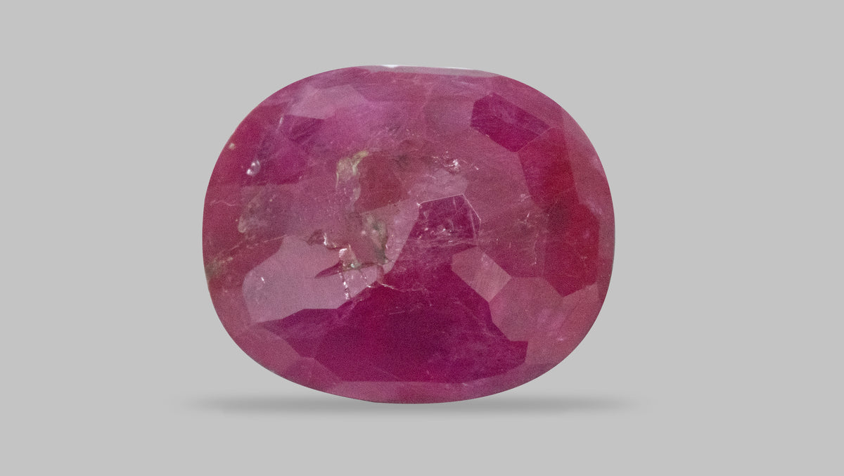 Burmese Ruby (Manik) 4.97 Carats / 5.46 Ratti