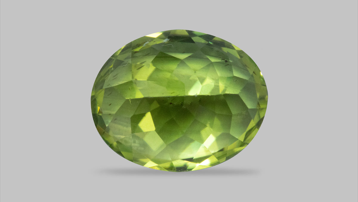 Natural Peridot 5.53 Carats / 6.08 Ratti