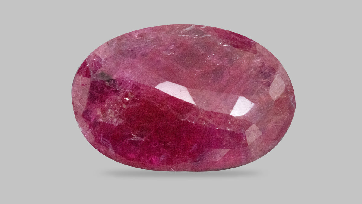 Burmese Ruby (Manik) 3.90 Carats / 4.29 Ratti