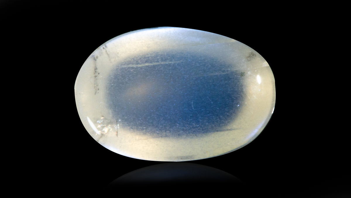 Natural Moon Stone 3.44 Carats / 3.78 Ratti