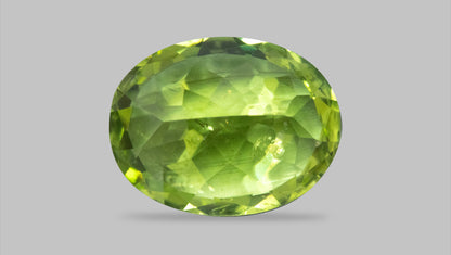 Natural Peridot 7.14 Carats / 7.85 Ratti