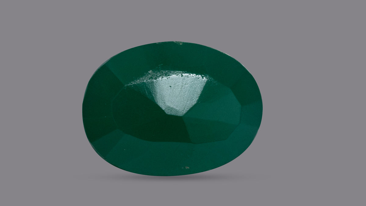 GREEN ONYX 5.85 CARATS / 6.43 Ratti