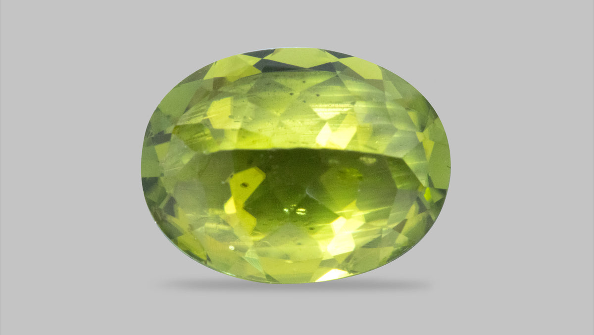 Natural Peridot 5.50 Carats / 6.04 Ratti
