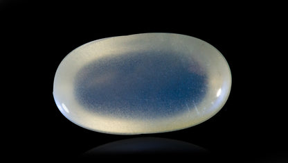 Natural Moon Stone 3.61 Carats / 3.97 Ratti
