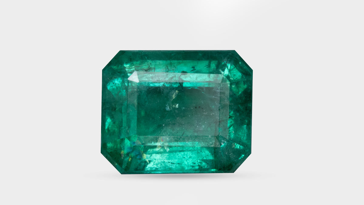 Zambian Emerald (Panna) 3.97 Carats / 4.36 Ratti
