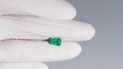 Zambian Emerald (Panna) 2.71 Carats / 2.98 Ratti