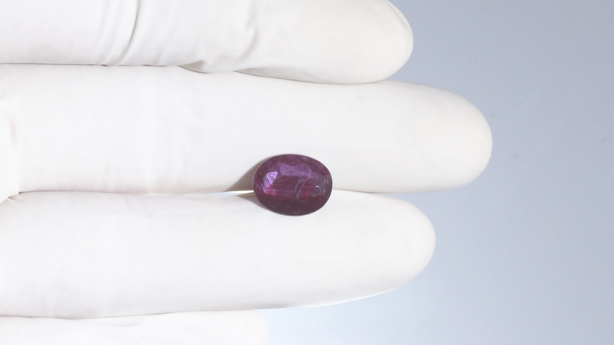 Mozambique Ruby (Manik) 4.37 Carats / 4.8 Ratti