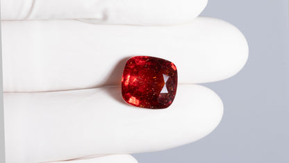 Sri-Lankan Hessonite (Gomed) 12.84 Carats / 14.11 Ratti