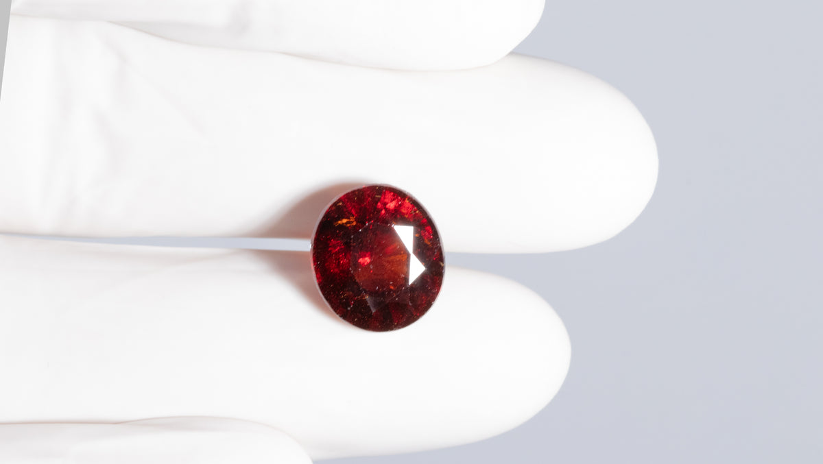 Sri-Lankan Hessonite (Gomed) 8.62 Carats / 9.47 Ratti