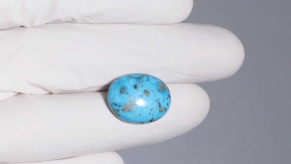 Irani Firoza (Turquoise) 14.50 Carats / 15.93 Ratti
