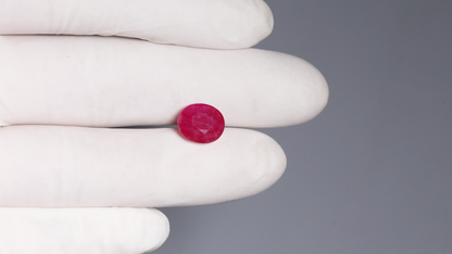 Burmese Ruby (Manik) 5.17 Carats / 5.68 Ratti