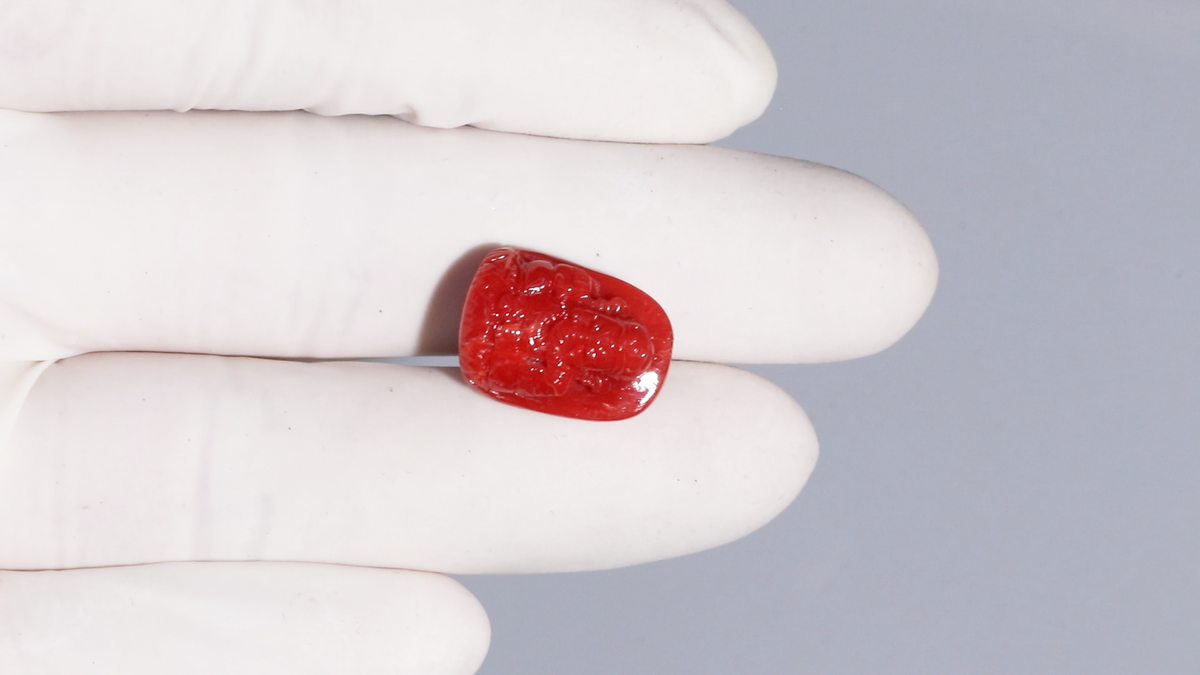 Ganesh Carving Red Coral 16.98 Carats / 21.96 Ratti