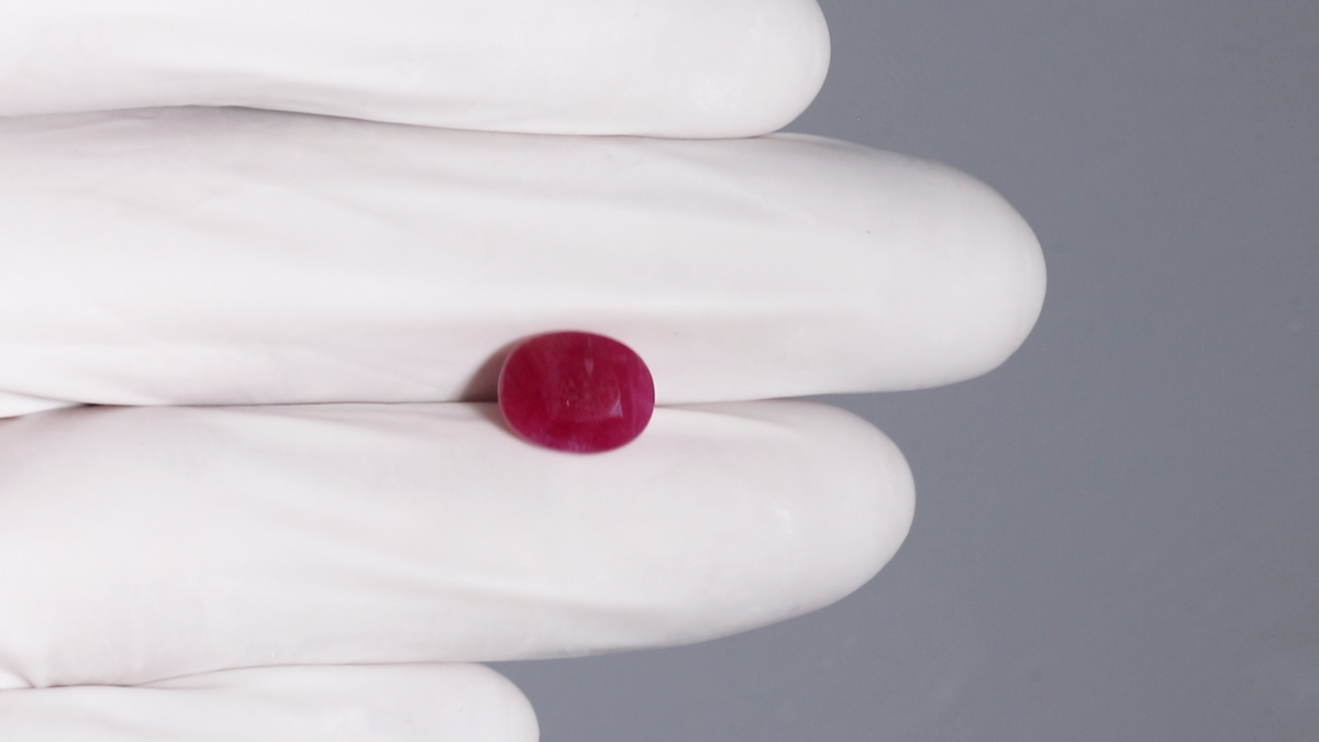 Burmese Ruby (Manik) 5.87 Carats / 6.45 Ratti