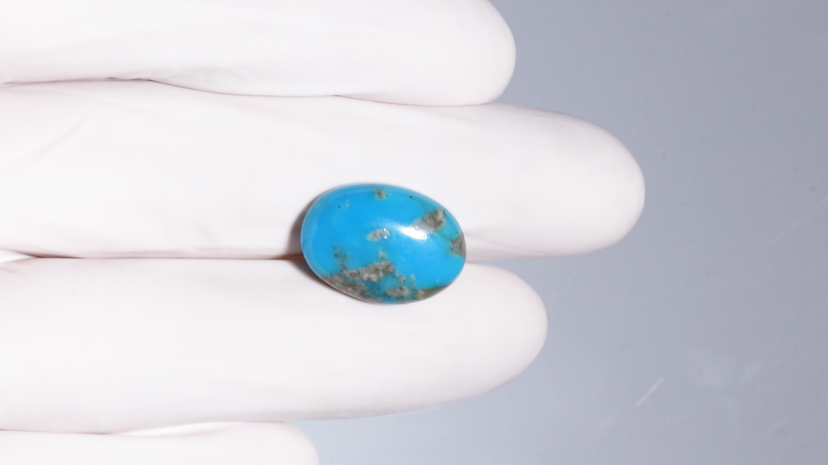 Irani Firoza (Turquoise) 12.11 Carats / 13.31 Ratti