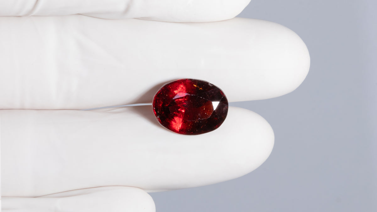 Sri-Lankan Hessonite (Gomed) 11.03 Carats / 12.12 Ratti