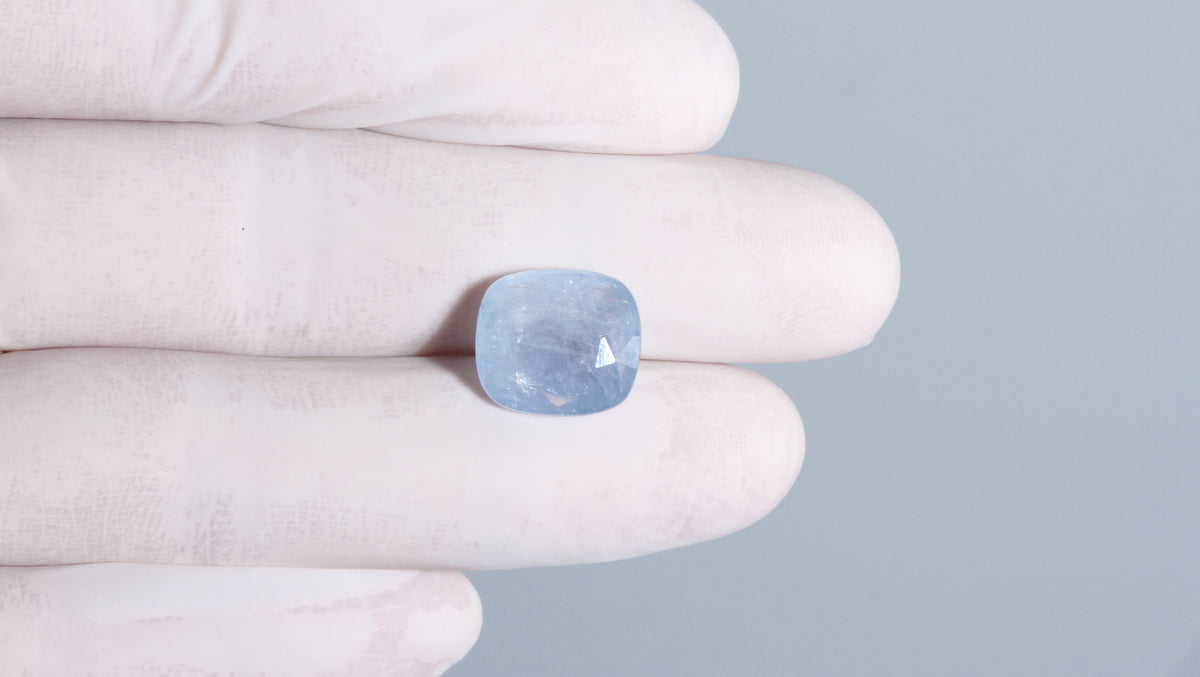 Natural Blue Sapphire 9.44 Carats / 10.37 Ratti