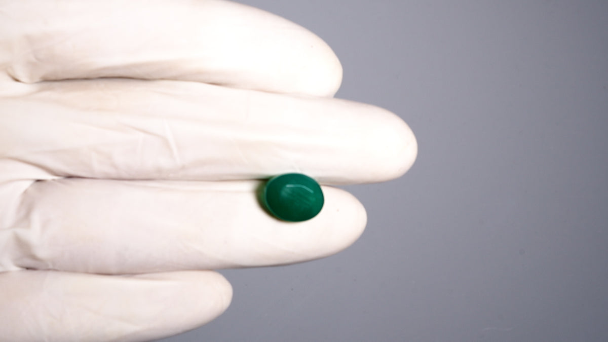 GREEN ONYX 4.84 CARATS / 5.32 Ratti