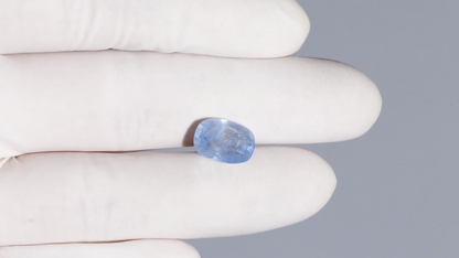Natural Blue Sapphire 5.91 Carats / 6.49 Ratti