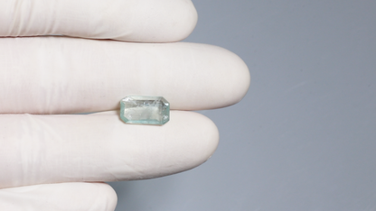 Natural Pitambari 3.91 Carats / 4.3 Ratti