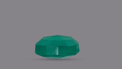 GREEN ONYX 3.85 CARATS / 4.23 Ratti