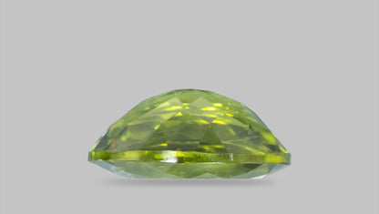 Natural Peridot 5.84 Carats / 6.42 Ratti