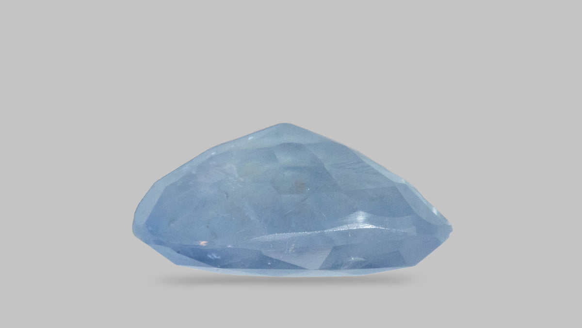 Natural Blue Sapphire 5.91 Carats / 6.49 Ratti