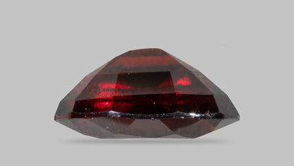 Sri-Lankan Hessonite (Gomed) 12.00 Carats / 13.19 Ratti