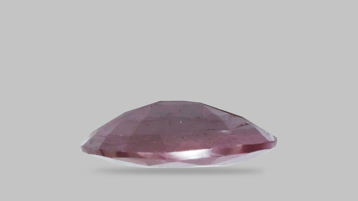 Mozambique Ruby (Manik) 4.37 Carats / 4.8 Ratti