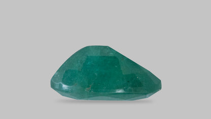 Zambian Emerald (Panna) 3.83 Carats / 4.21 Ratti