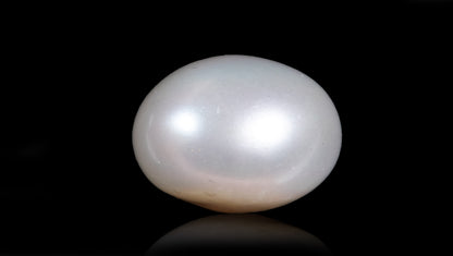 Fresh Water Pearl 9.14 Carats / 10.04 Ratti