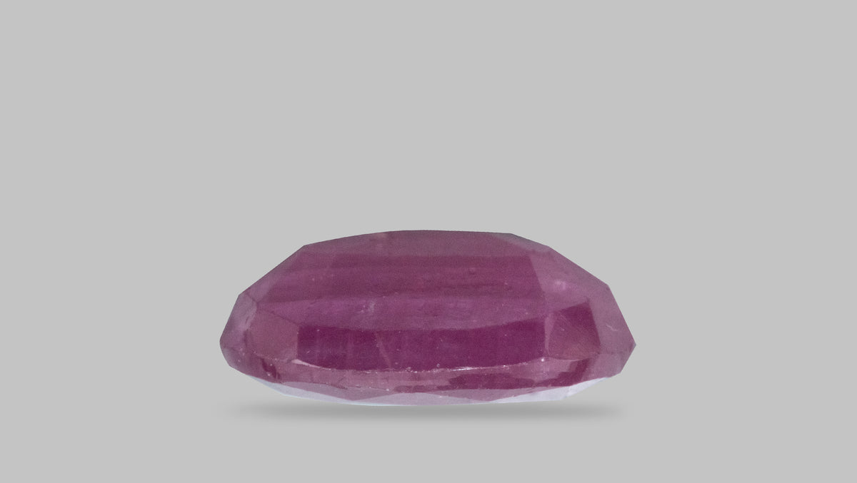 African Ruby (Manik) 4.26 Carats / 4.68 Ratti