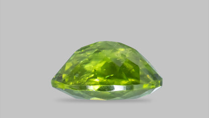 Natural Peridot 7.14 Carats / 7.85 Ratti