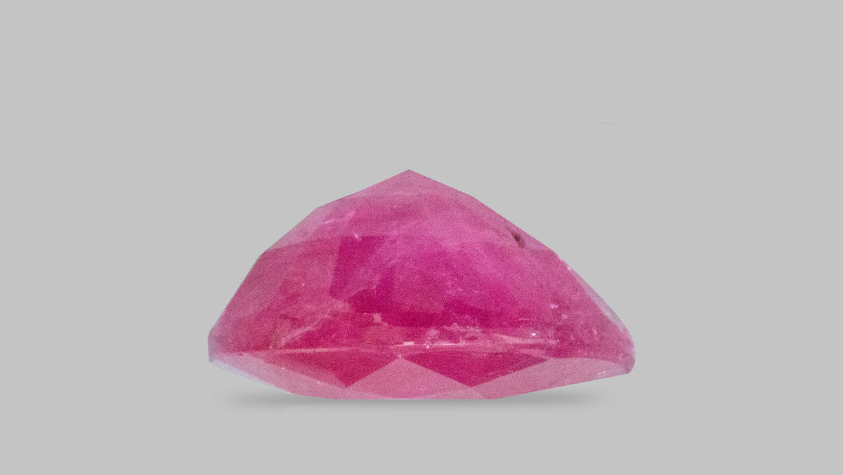 Burmese Ruby (Manik) 4.05 Carats / 4.45 Ratti