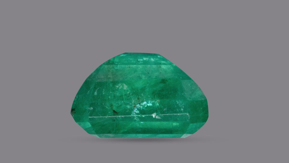 Zambian Emerald (Panna) 2.71 Carats / 2.98 Ratti