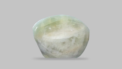 Cat's Eye (Lehsuniya) 7.06 Carats / 7.76 Ratti