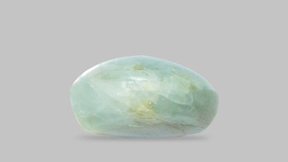Cat's Eye (Lehsuniya) 4.67 Carats / 5.13 Ratti